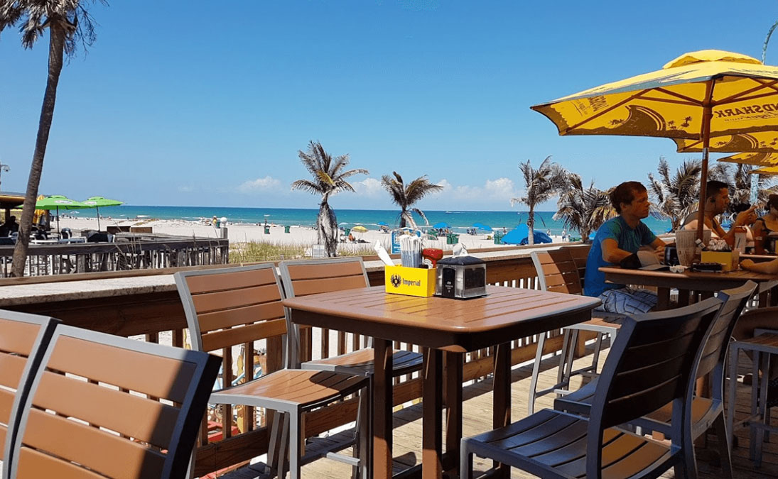 Coconuts On The Beach Restaurant & Bar